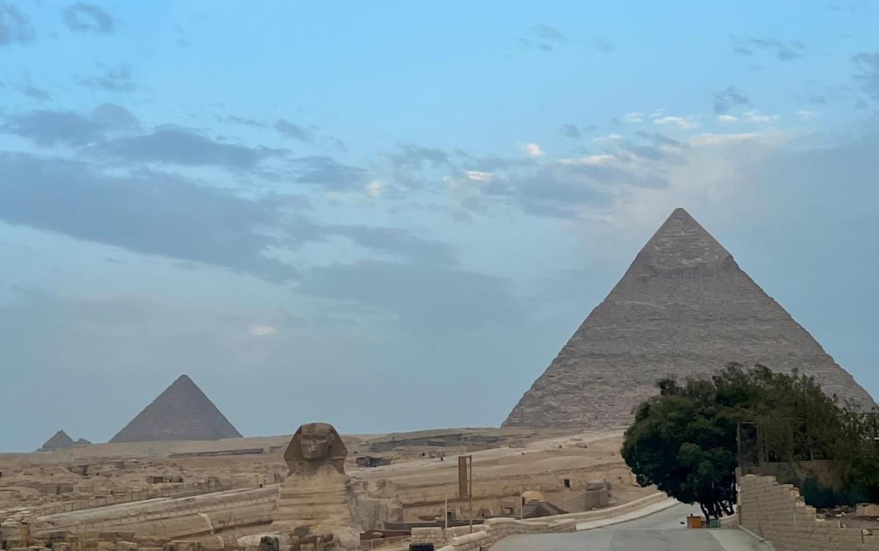 The Gate Hotel Front Pyramids & Sphinx View Kafret el-Gabal Exteriér fotografie