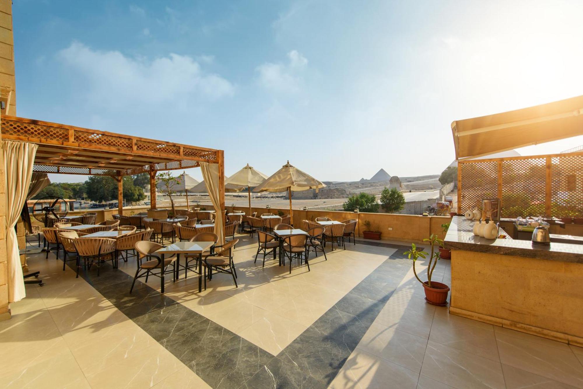 The Gate Hotel Front Pyramids & Sphinx View Kafret el-Gabal Exteriér fotografie