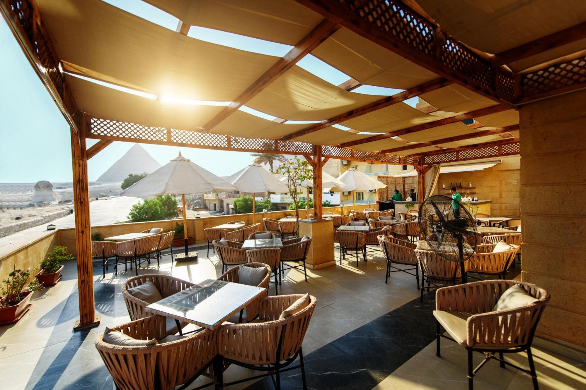 The Gate Hotel Front Pyramids & Sphinx View Kafret el-Gabal Exteriér fotografie